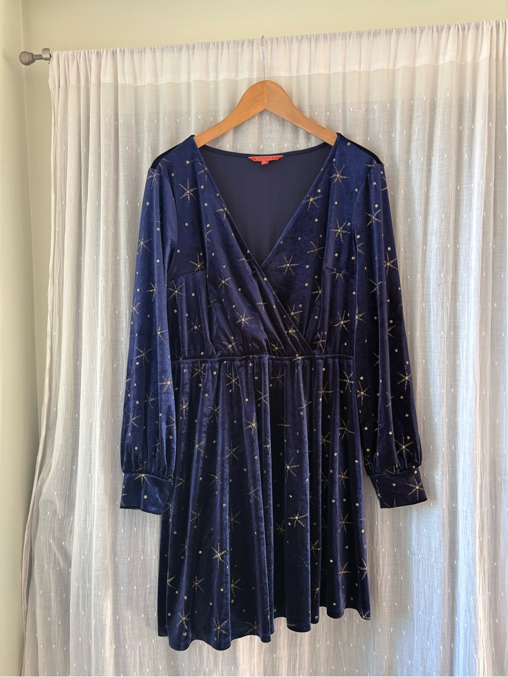 Modcloth Navy Velvet Star-Print Wrap Dress